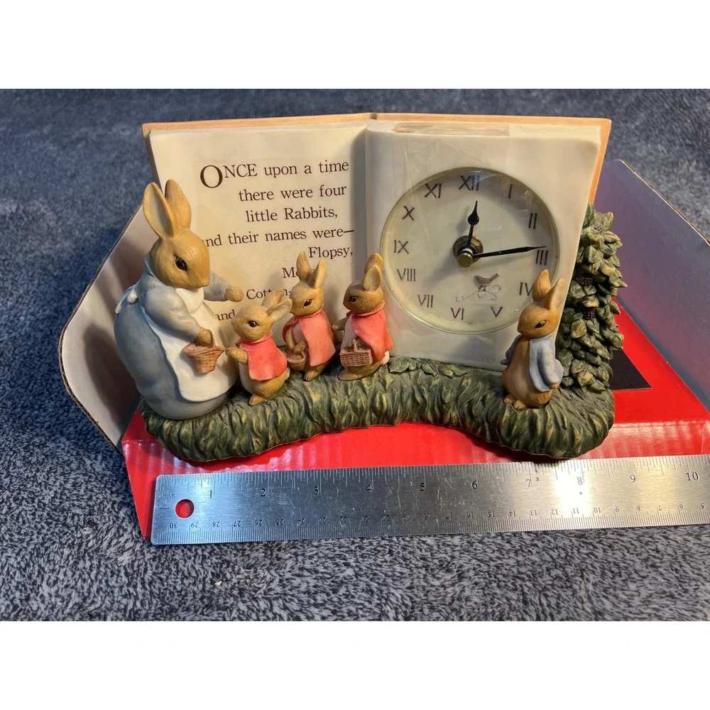 Michel & Co Beatrix Potter Peter Rabbit Storybook Mantel Clock Figurine Nursery